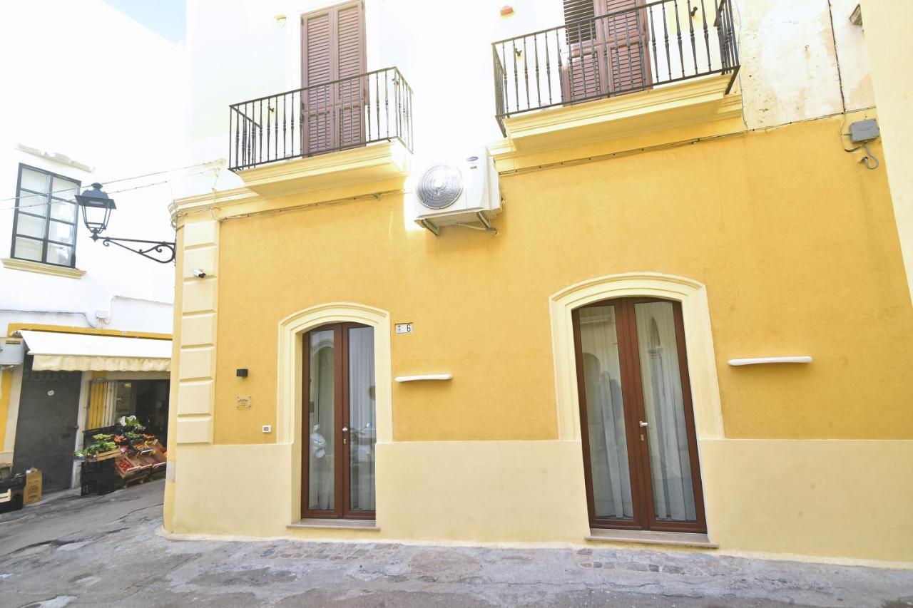 L'Antica Rimessa Da Gigi Hotel Gallipoli Exterior photo
